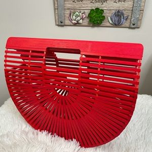 Bamboo clutch